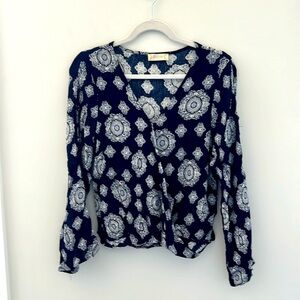 Altered State boho blouse size M